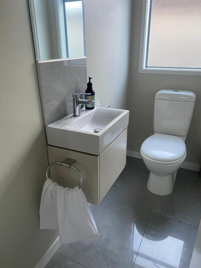 Saint Aubyn Retreat Apartment New Plymouth Exterior photo