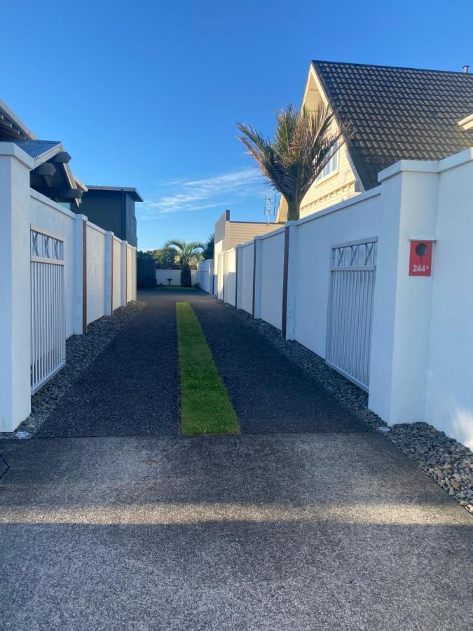 Saint Aubyn Retreat Apartment New Plymouth Exterior photo